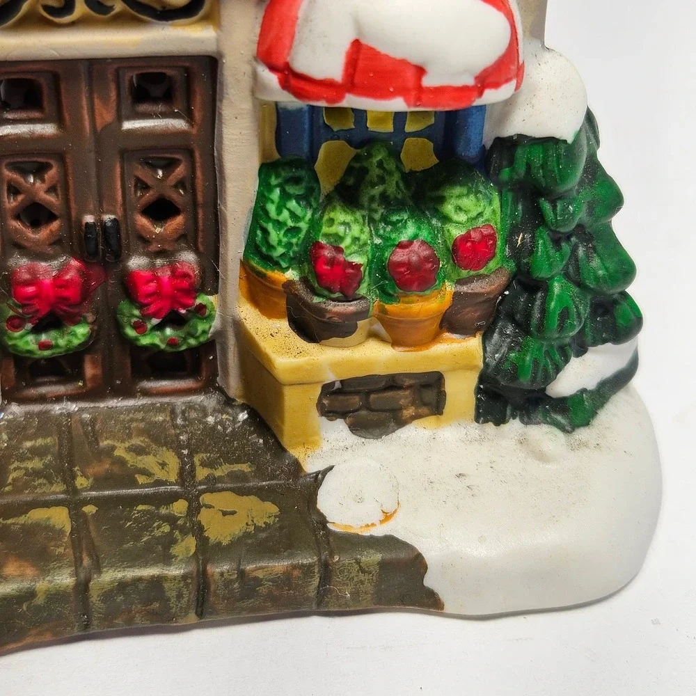 Carole Towne 2004 Katie O'Donald's Restaurant Lighted Christmas Village House